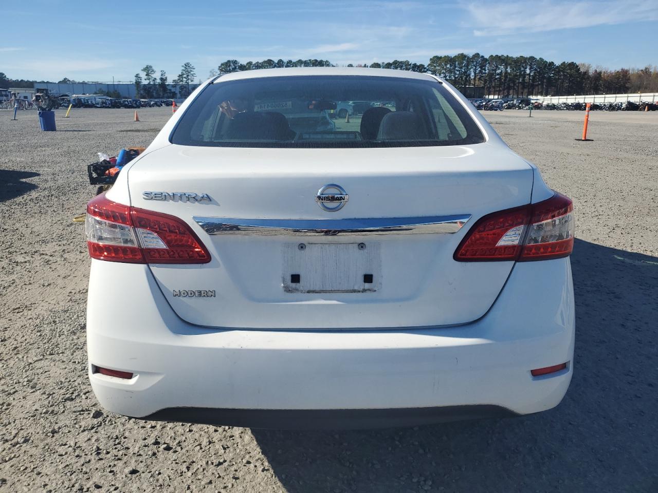 2015 Nissan Sentra VIN 3N1AB7AP7FY277944 Copart auction photo, front end damage thumbnail 6