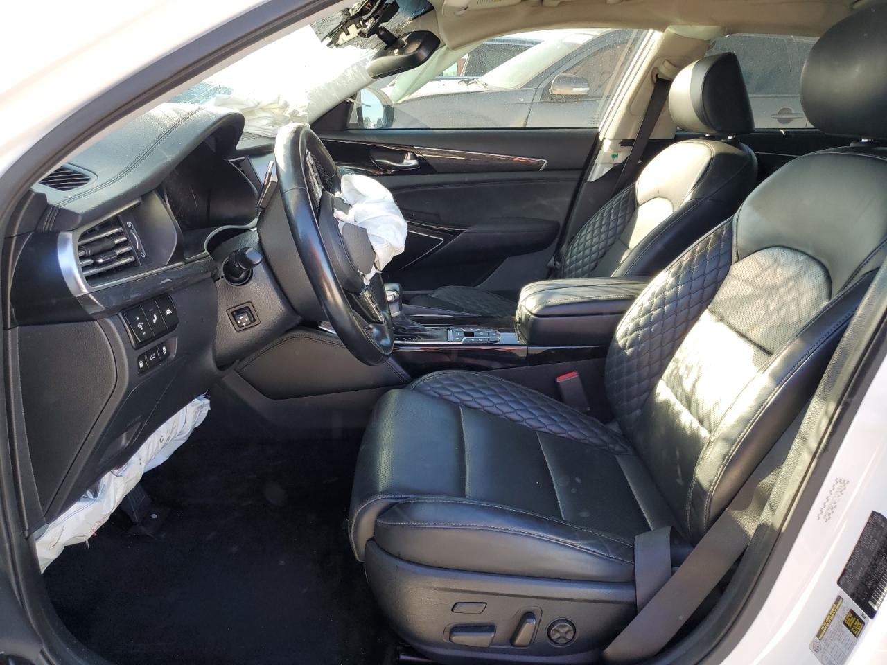 2017 KIA Cadenza VIN KNALC4J10H5063940 Copart auction photo, front end damage thumbnail 7