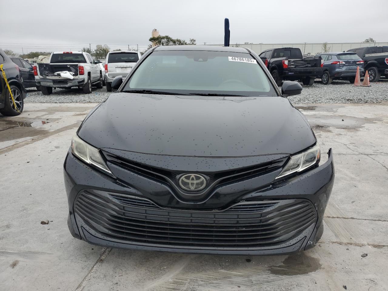 2018 Toyota Camry VIN 4T1B11HK5JU656802 Copart auction photo, front end damage thumbnail 5