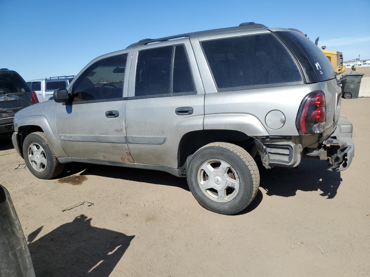 2003 Chevrolet TrailBlazer VIN 1GNDT13SX32268548 Copart auction photo, rear end / front end damage thumbnail 2