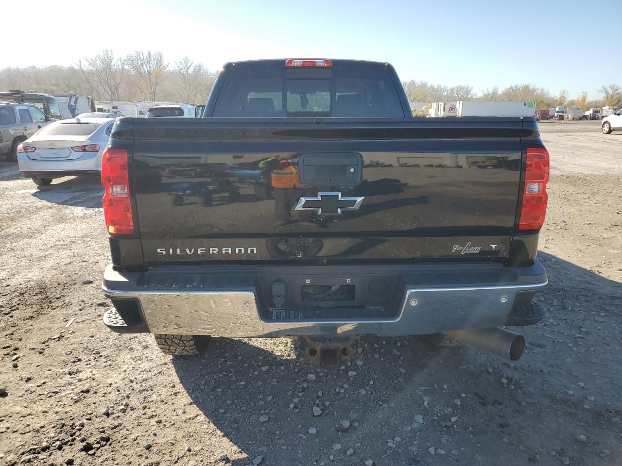 2015 Chevrolet Silverado VIN 1GC1KVE8XFF592281 Copart auction photo, all over / minor dent/scratches damage thumbnail 6