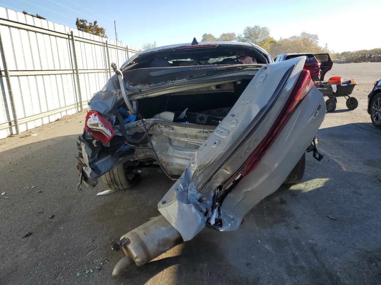 2022 KIA K5 VIN 5XXG64J25NG127983 Copart auction photo, front end / rear end damage thumbnail 6