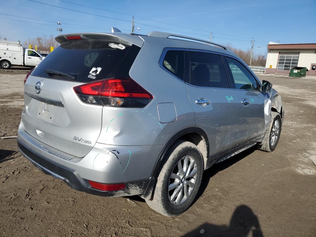 2017 Nissan Rogue VIN 5N1AT2MV3HC887953 Copart auction photo, front end / side damage thumbnail 3