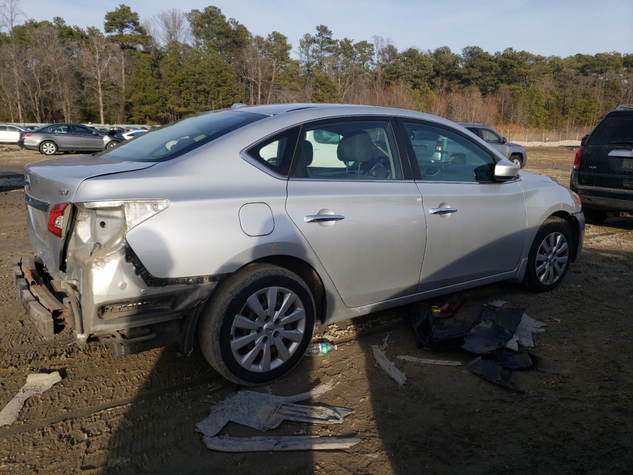2015 Nissan Sentra VIN 3N1AB7AP2FY246830 Copart auction photo, rear end damage thumbnail 3