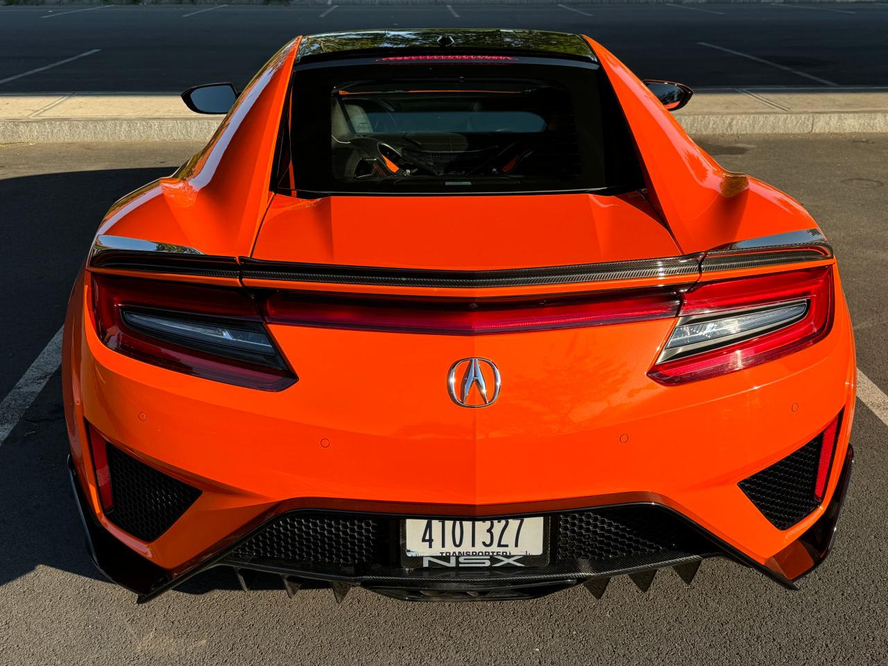 2019 Acura NSX VIN 19UNC1B02KY000023 Copart auction photo, minor dent/scratches / normal wear damage thumbnail 9