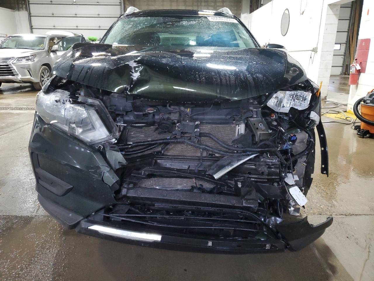 2019 Nissan Rogue VIN 5N1AT2MV6KC743269 Copart auction photo, front end damage thumbnail 5