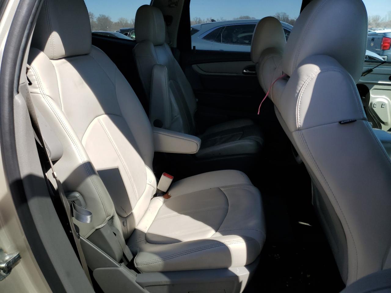 2015 Chevrolet Traverse VIN 1GNKRHKD0FJ189739 Copart auction photo, frame damage / front end damage thumbnail 11