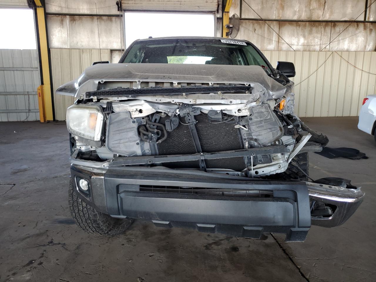 2016 Toyota Tundra VIN 5TFDW5F12GX567454 Copart auction photo, front end damage thumbnail 5