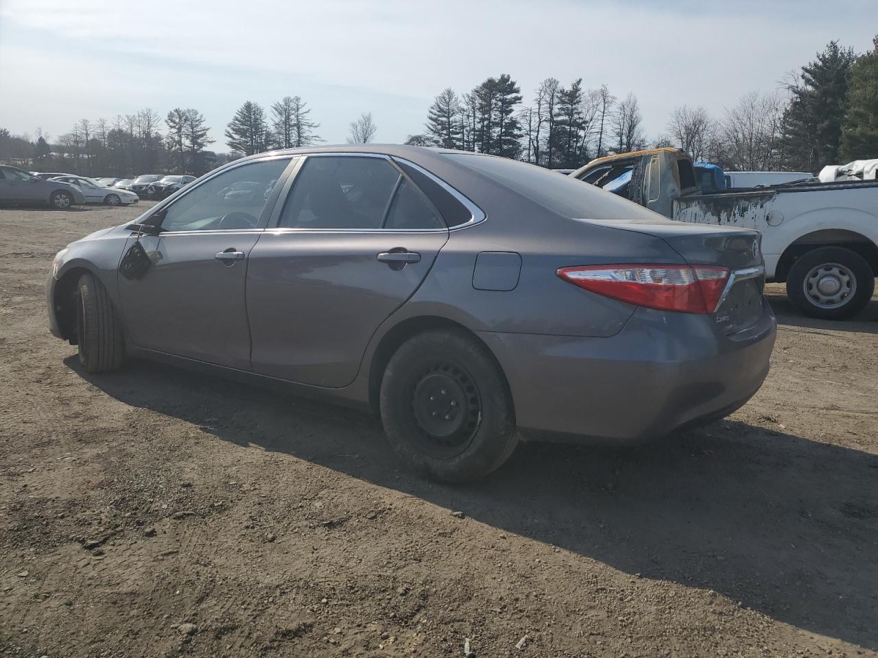 2016 Toyota Camry VIN 4T4BF1FK8GR543042 Copart auction photo, front end / undercarriage damage thumbnail 2