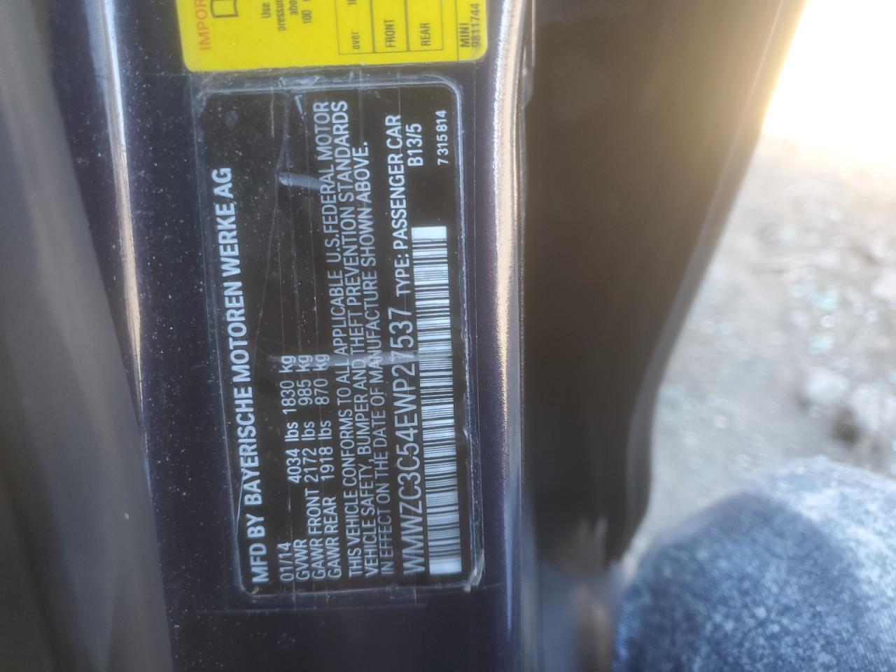 2014 MINI Cooper VIN WMWZC3C54EWP27537 Copart auction photo, front end / minor dent/scratches damage thumbnail 15