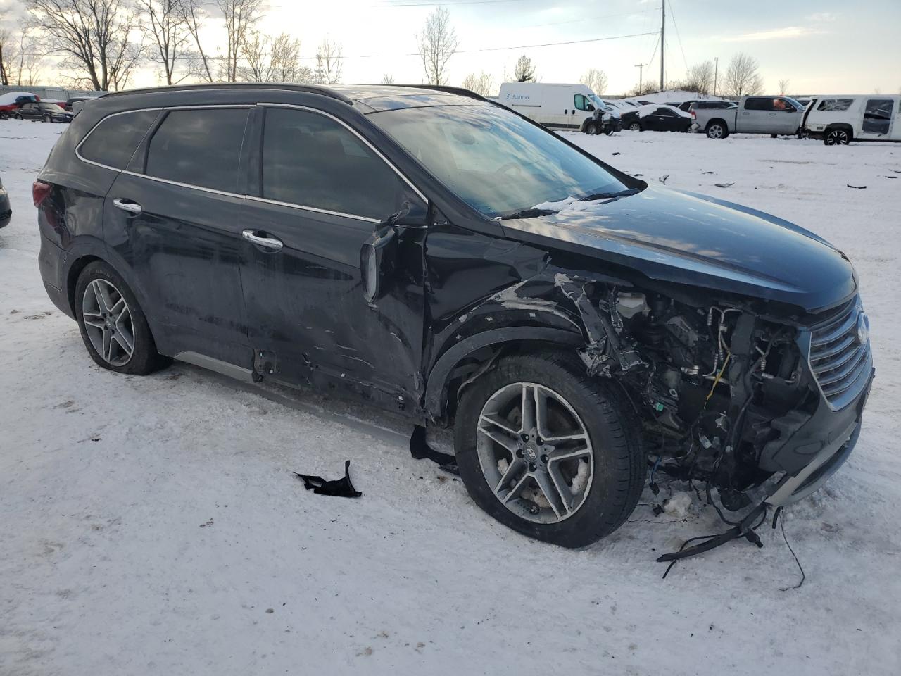 2018 Hyundai Santa Fe VIN KM8SRDHFXJU273600 Copart auction photo, front end / side damage thumbnail 4