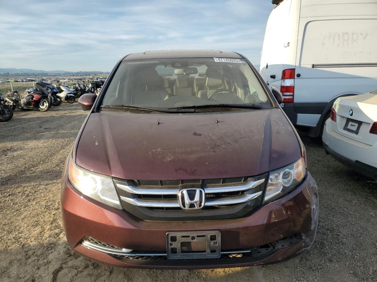 2015 Honda Odyssey VIN 5FNRL5H6XFB065761 Copart auction photo, front end / rear end damage thumbnail 5