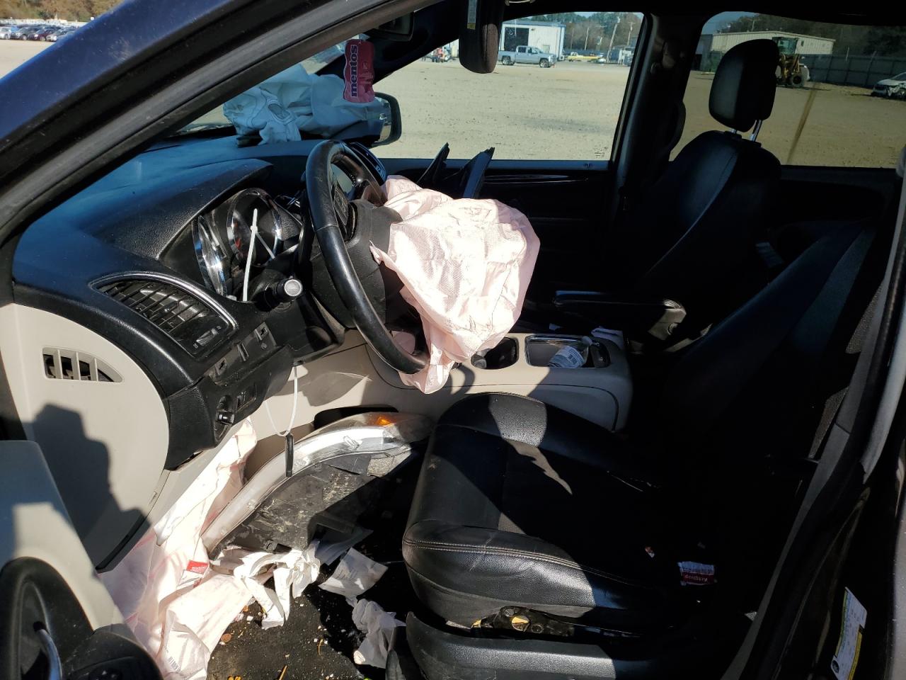 2020 Dodge Caravan VIN 2C4RDGCG5LR201433 Copart auction photo, all over damage thumbnail 7