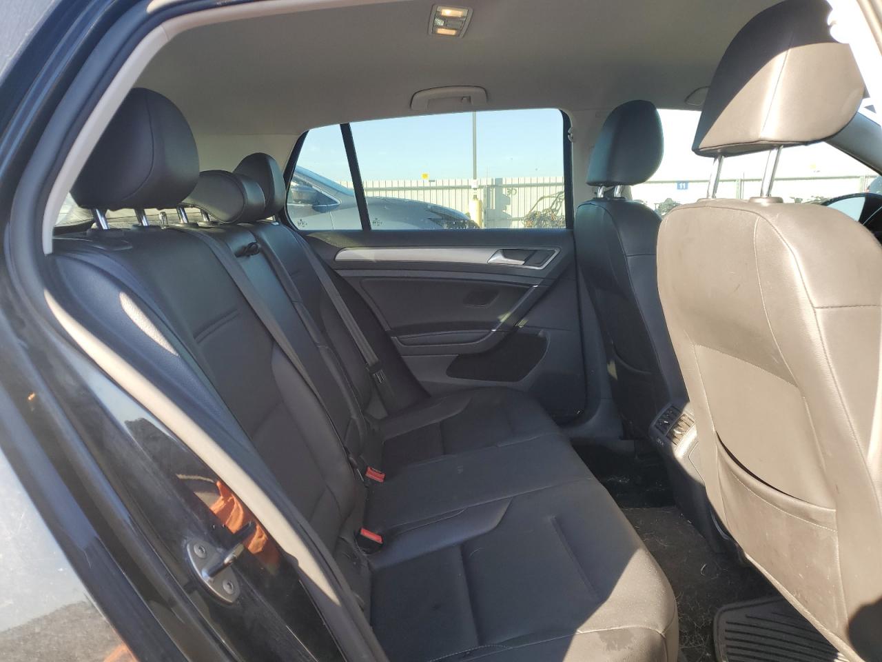 2015 Volkswagen Golf VIN 3VW2A7AU5FM090720 Copart auction photo, front end / side damage thumbnail 10