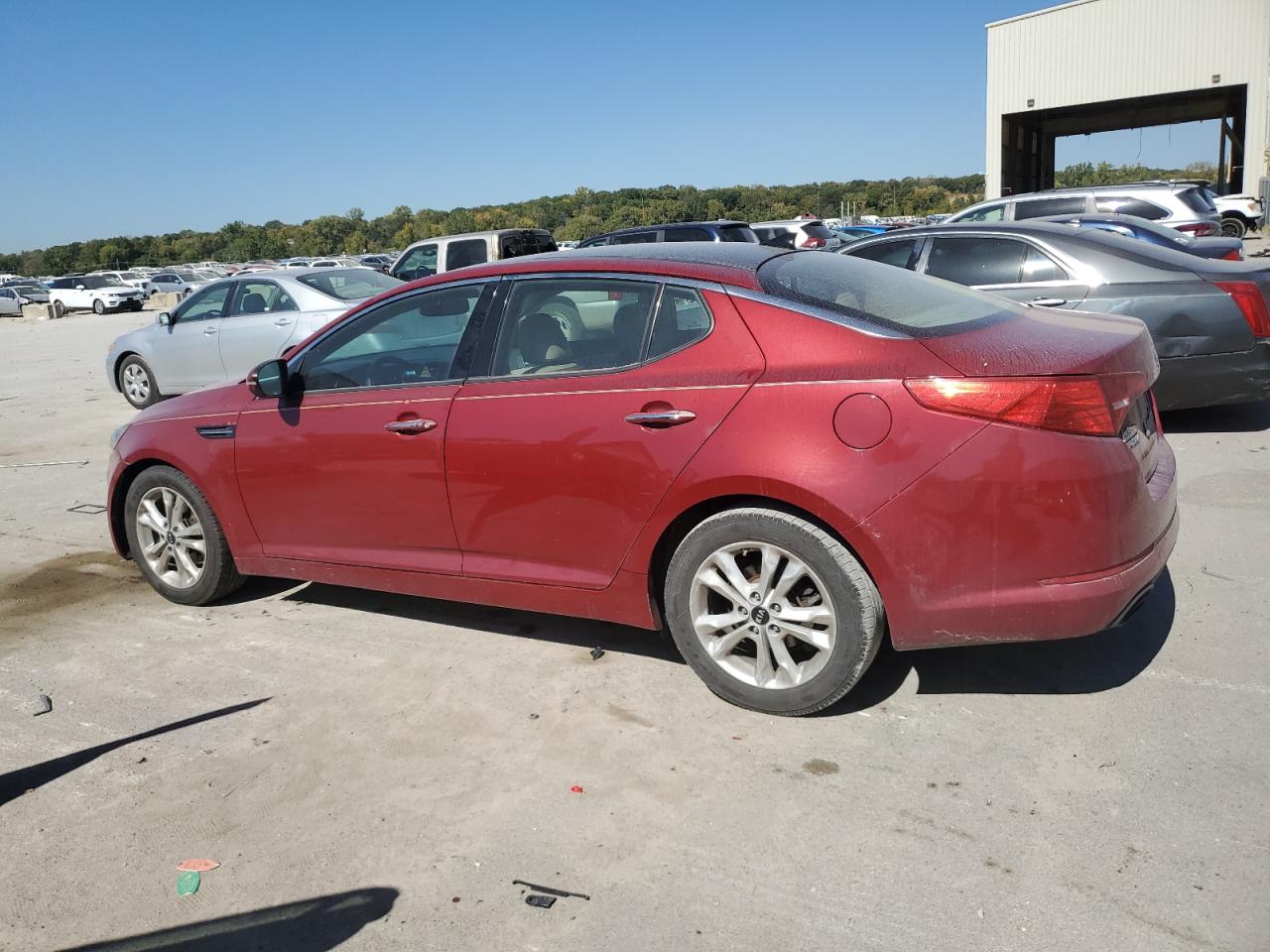 2011 KIA Optima VIN KNAGN4A74B5028227 Copart auction photo, front end damage thumbnail 2