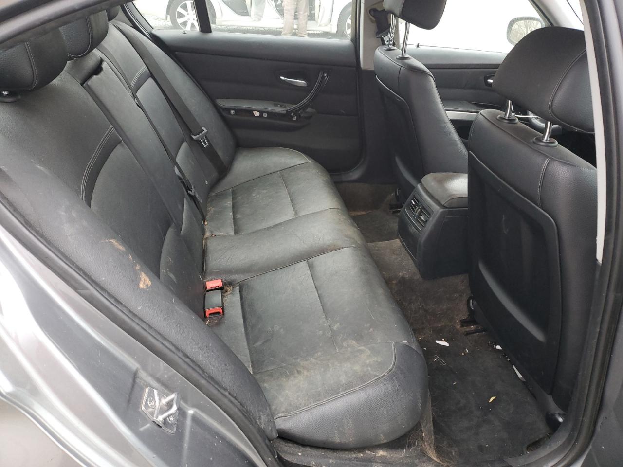 2011 BMW 3er VIN WBAPH5G51BNM72877 Copart auction photo, front end damage thumbnail 10