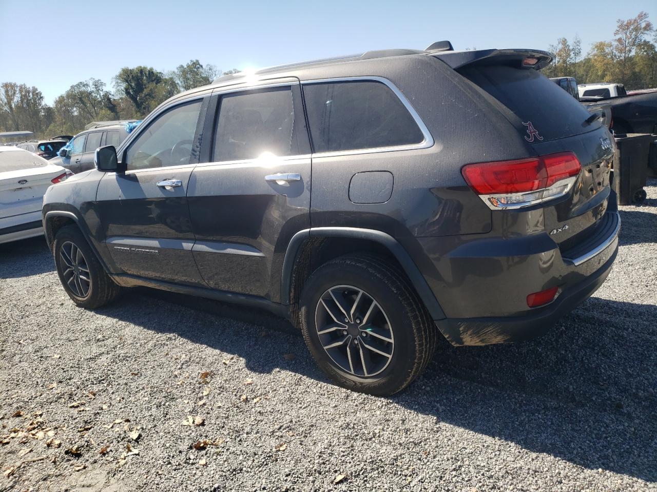 2019 Jeep Grand Cherokee VIN 1C4RJFBG3KC660729 Copart auction photo, water/flood damage thumbnail 2