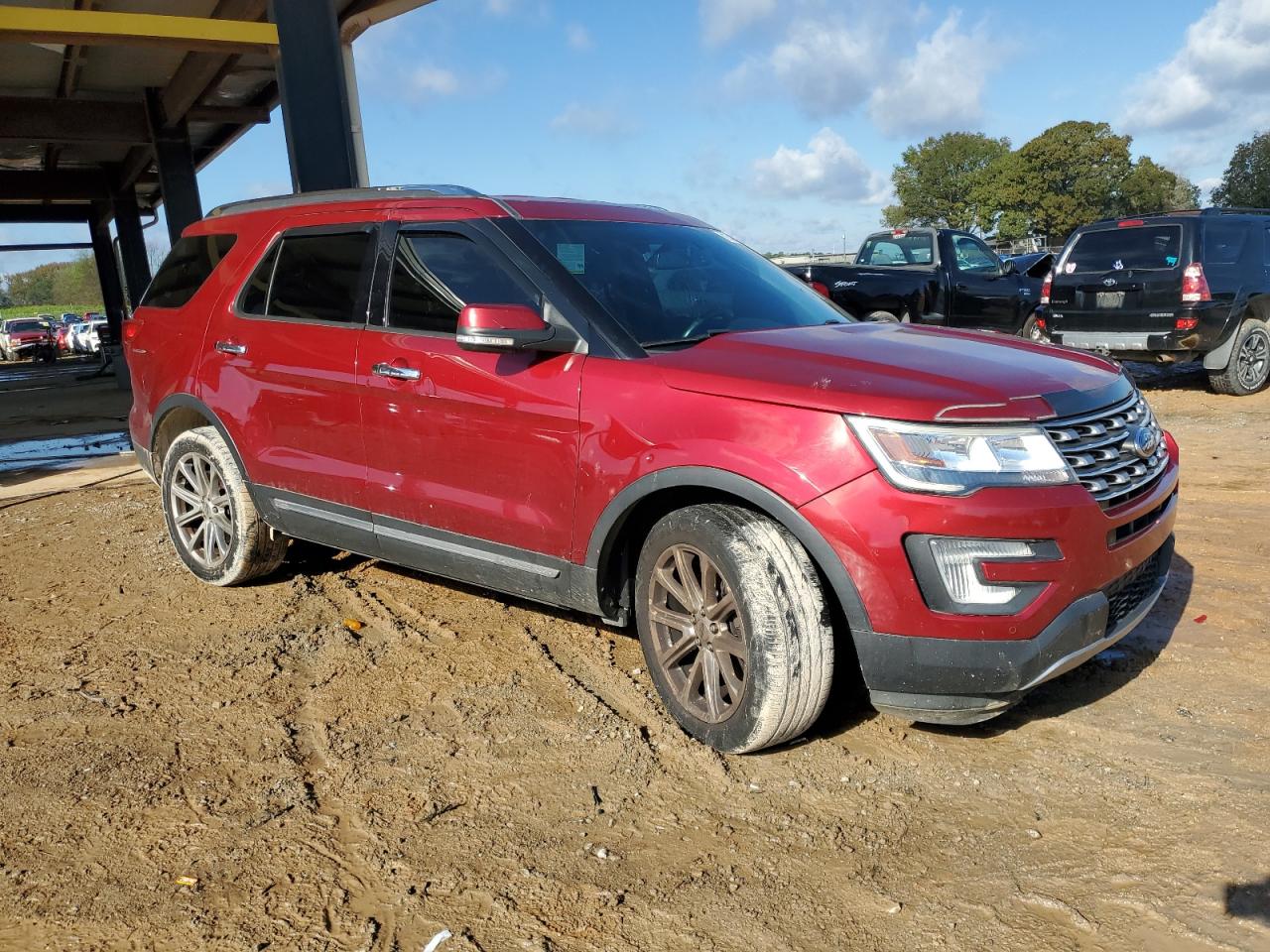 2017 Ford Explorer VIN 1FM5K7F81HGC14970 Copart auction photo, front end / side damage thumbnail 4