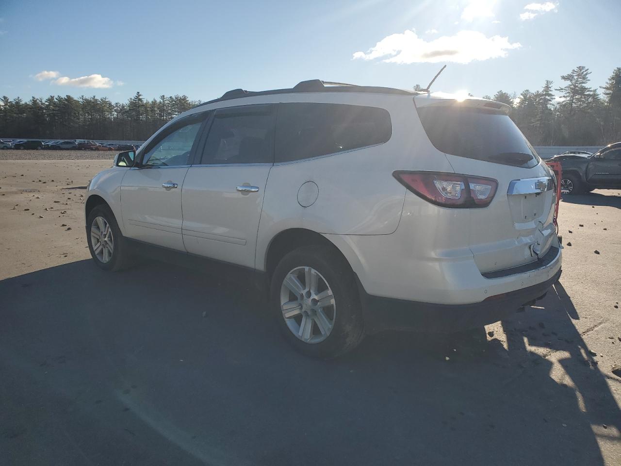 2014 Chevrolet Traverse VIN 1GNKRHKD1EJ213349 Copart auction photo, rear end / mechanical damage thumbnail 2