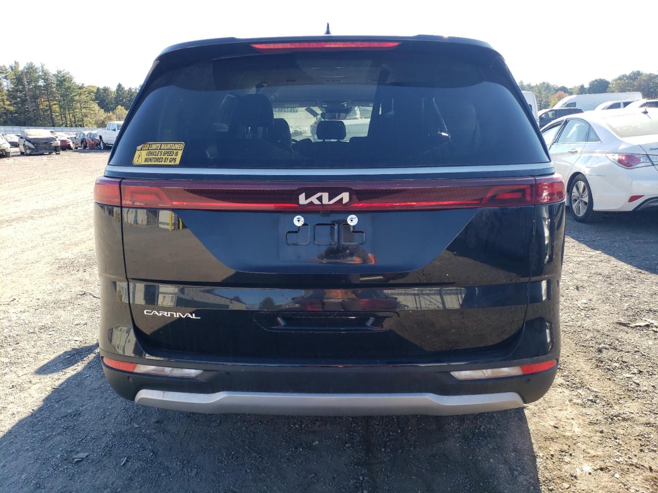 2023 KIA Carnival VIN KNDNB4H32P6237635 Copart auction photo, side / minor dent/scratches damage thumbnail 6