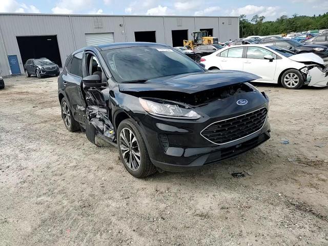 2021 Ford Escape VIN 1FMCU0G62MUB32490 Copart auction photo, side / front end damage thumbnail 14