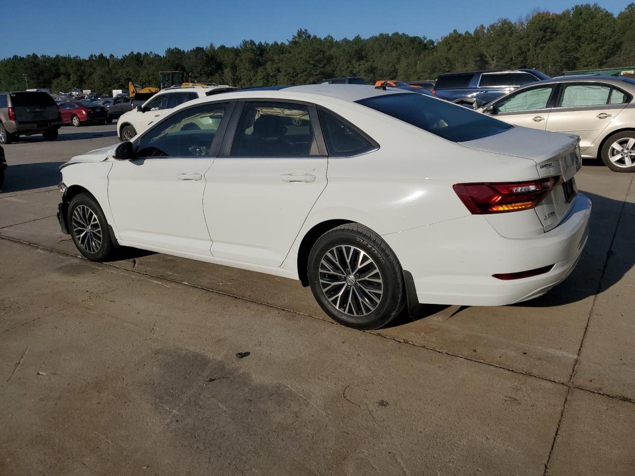 2019 Volkswagen Jetta VIN 3VWCB7BU8KM212609 Copart auction photo, front end damage thumbnail 2