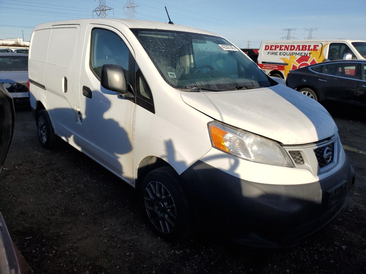 2015 Nissan NV VIN 3N6CM0KN7FK731484 Copart auction photo, minor dent/scratches / front end damage thumbnail 4