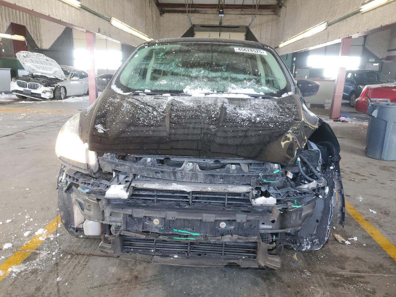 2016 Ford Escape VIN 1FMCU9GX7GUB68189 Copart auction photo, front end damage thumbnail 5