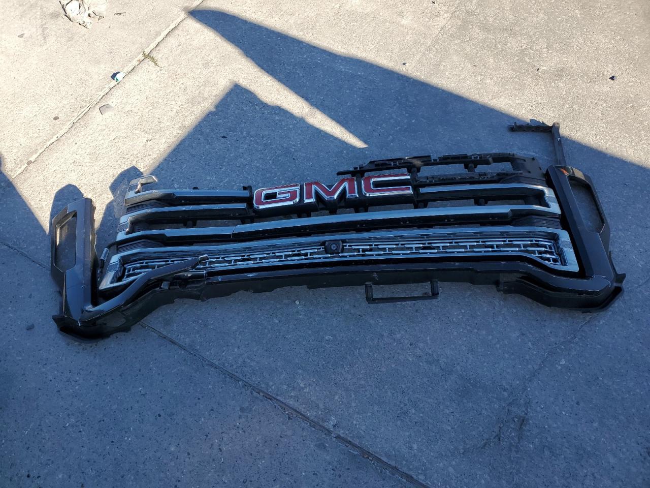 2022 GMC Sierra VIN 1GT49PEY0NF228566 Copart auction photo, front end / side damage thumbnail 14