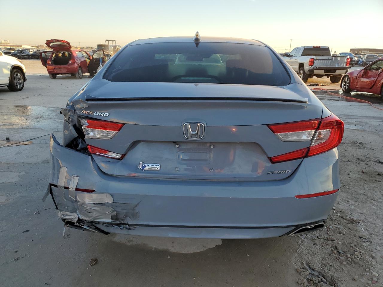 2022 Honda Accord VIN 1HGCV1F33NA121100 Copart auction photo, rear end / minor dent/scratches damage thumbnail 6