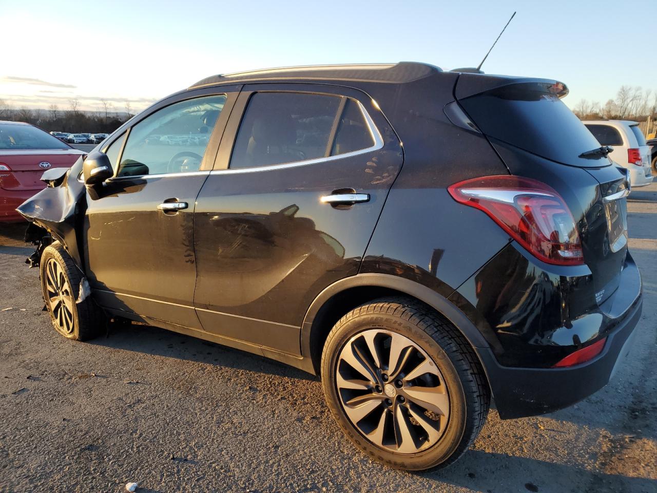 2020 Buick Encore VIN KL4CJCSB0LB057280 Copart auction photo, front end / side damage thumbnail 2