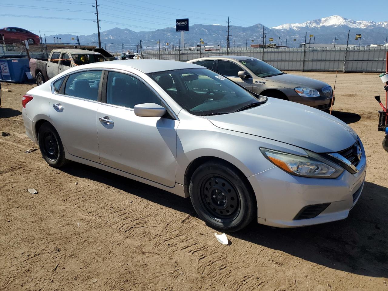 2017 Nissan Altima VIN 1N4AL3AP7HN358578 Copart auction photo, minor dent/scratches damage thumbnail 4