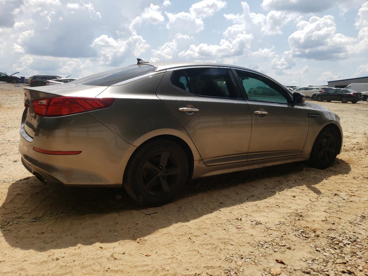 2015 KIA Optima VIN 5XXGM4A71FG512203 Copart auction photo, front end damage thumbnail 3