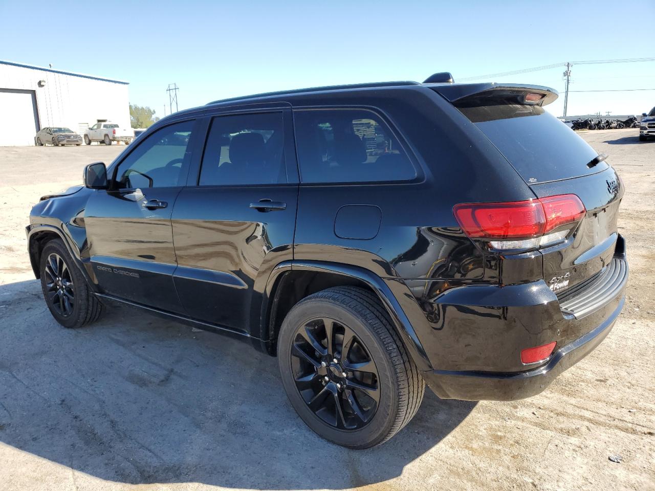 2021 Jeep Grand Cherokee VIN 1C4RJFAG2MC633087 Copart auction photo, front end / minor dent/scratches damage thumbnail 2