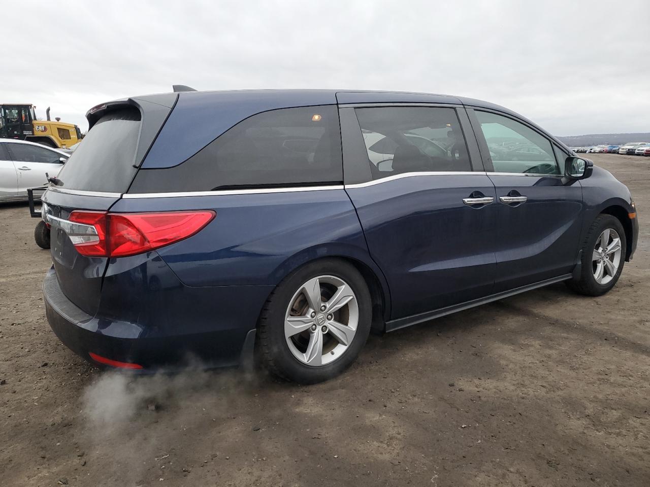 2019 Honda Odyssey VIN 5FNRL6H53KB034911 Copart auction photo, rear end / side damage thumbnail 3
