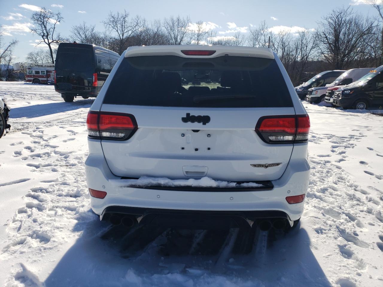 2018 Jeep Grand Cherokee VIN 1C4RJFN94JC443735 Copart auction photo, vandalism damage thumbnail 6