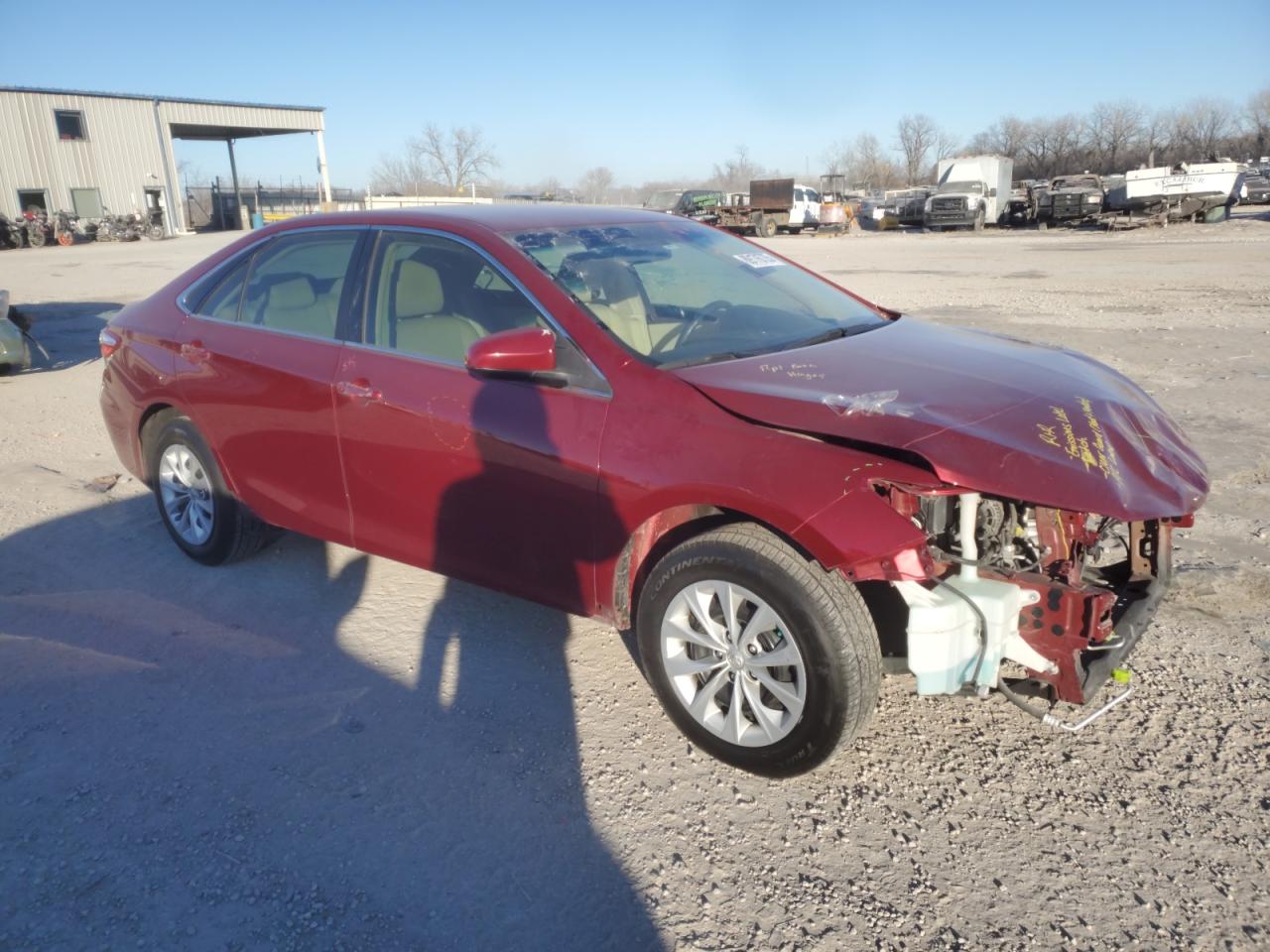 2015 Toyota Camry VIN 4T1BF1FK4FU975362 Copart auction photo, front end damage thumbnail 4