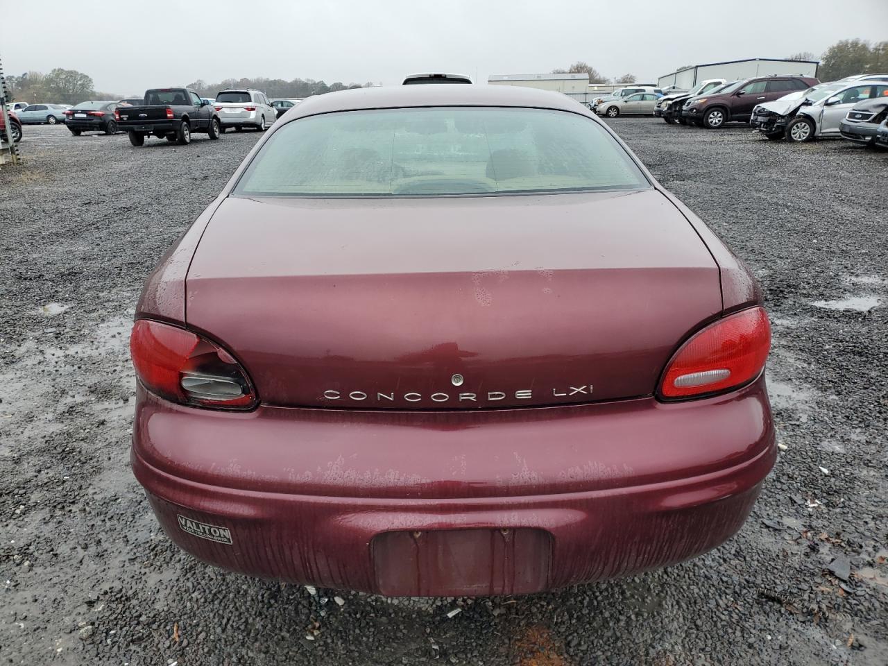2000 Chrysler Concorde VIN 2C3HD36J7YH122553 Copart auction photo, front end damage thumbnail 6