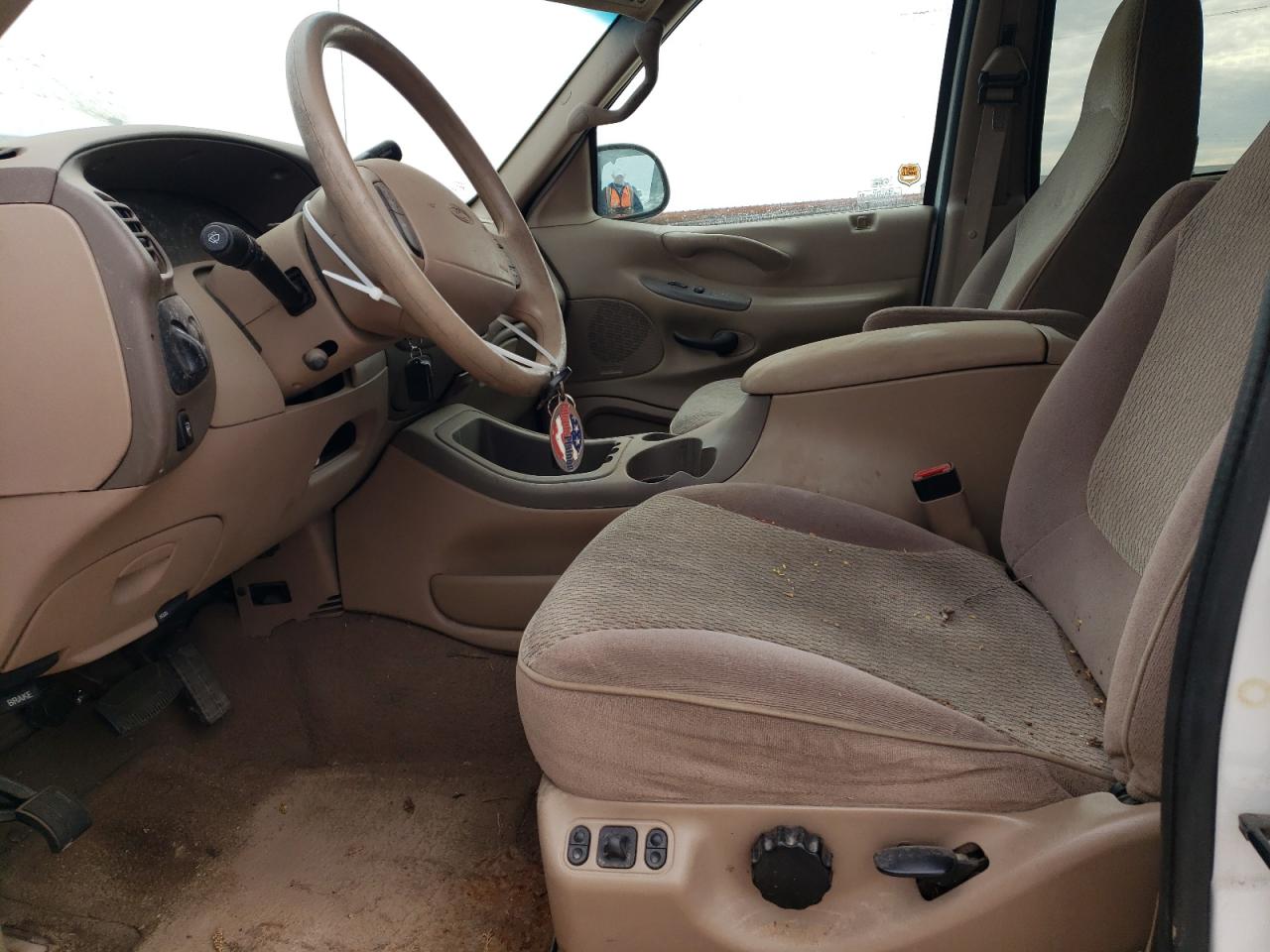1998 Ford Expedition VIN 1FMRU18WXWLA91856 Copart auction photo, water/flood damage thumbnail 7