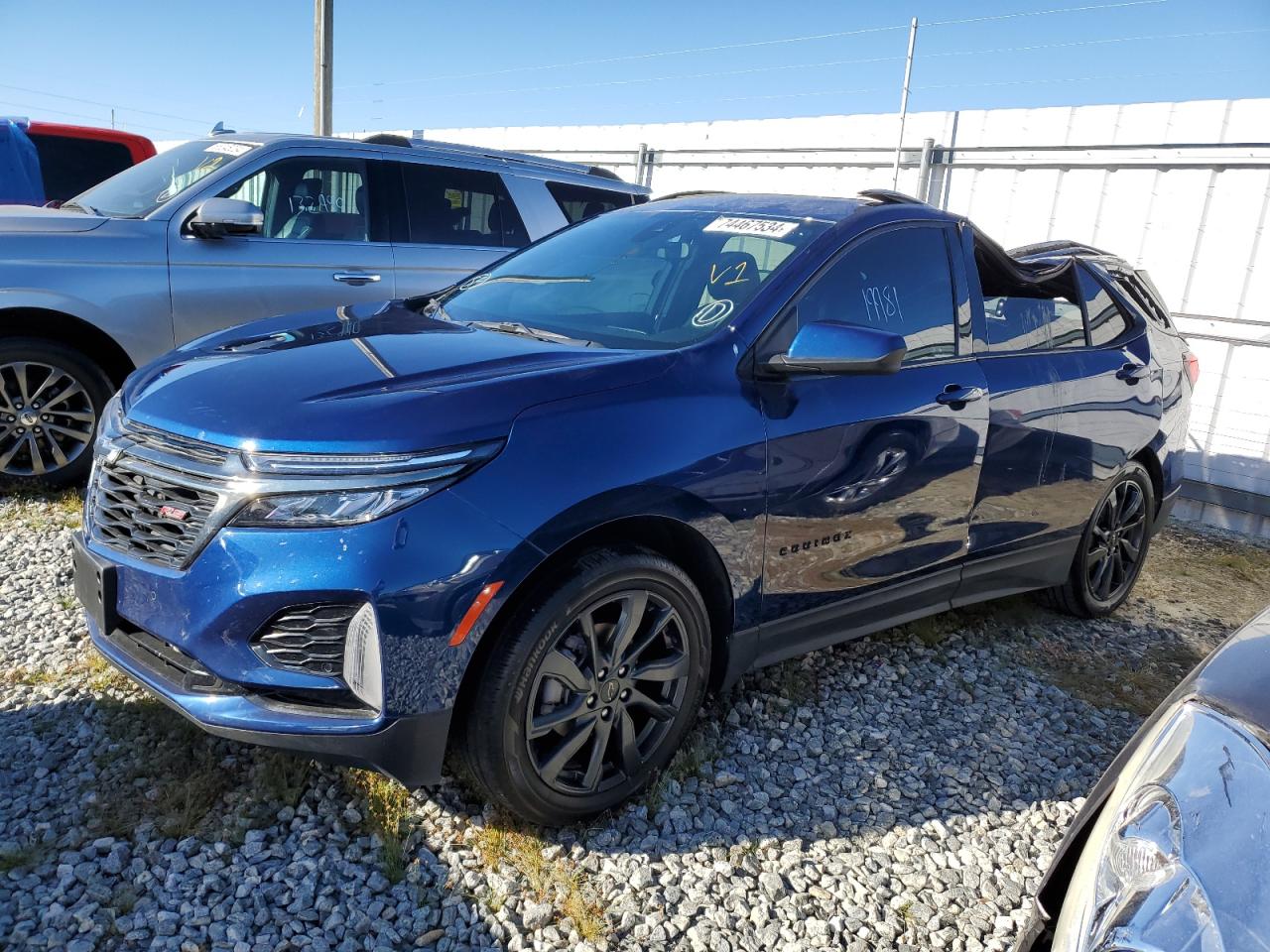 2022 Chevrolet Equinox VIN 3GNAXMEV5NS113090
