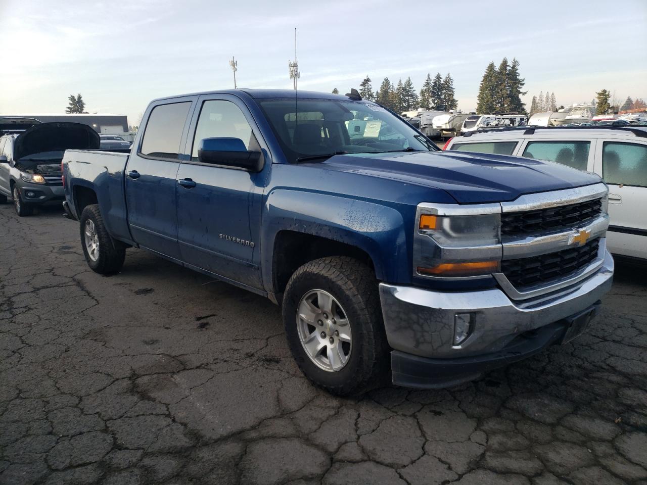 2016 Chevrolet Silverado VIN 1GCUKREC2GF215633 Copart auction photo, normal wear damage thumbnail 4