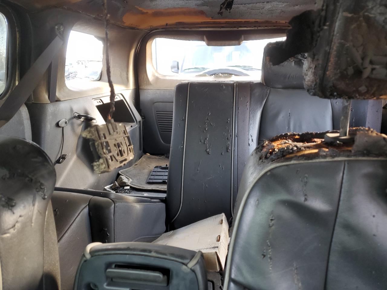 2006 Hummer H3 VIN 5GTDN136268242400 Copart auction photo, burn - interior damage thumbnail 10