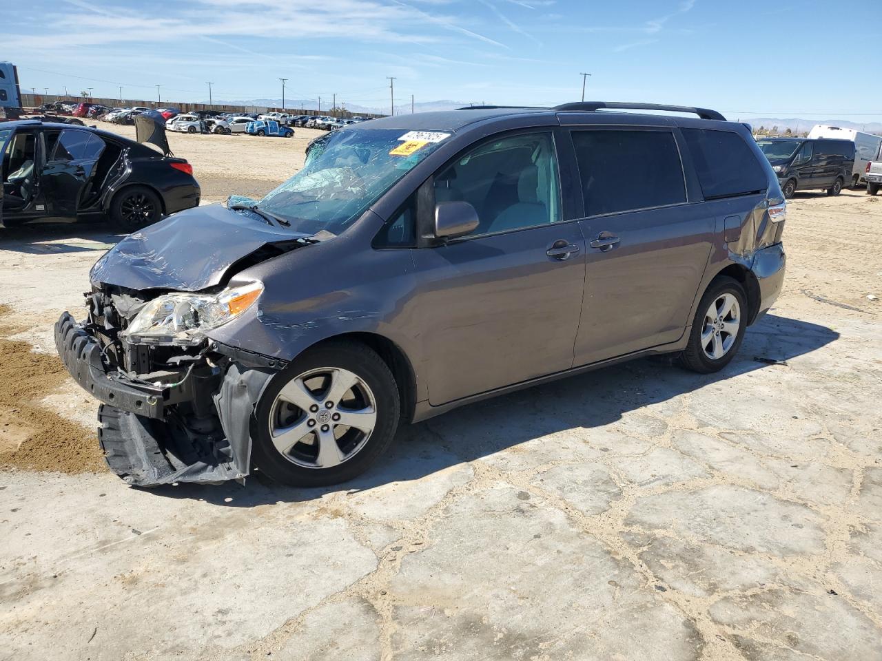 2012 Toyota Sienna VIN 5TDKK3DC4CS251310
