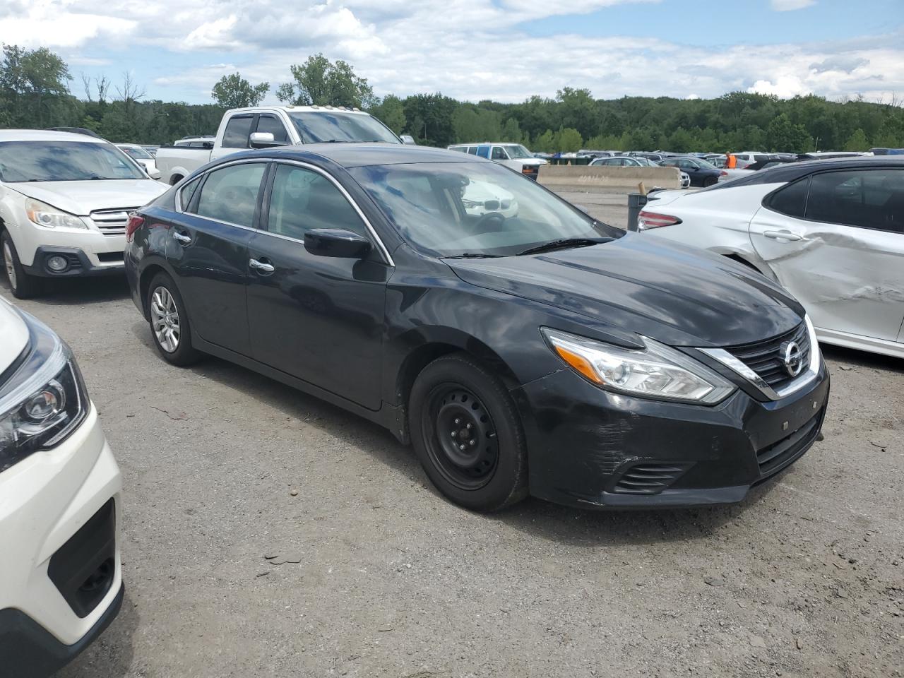 2018 Nissan Altima VIN 1N4AL3AP2JC287520 Copart auction photo, minor dent/scratches damage thumbnail 4