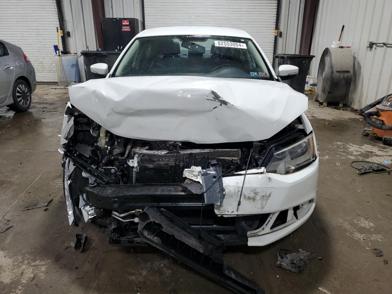 2014 Volkswagen Jetta VIN 3VWD17AJ1EM306172 Copart auction photo, front end damage thumbnail 5