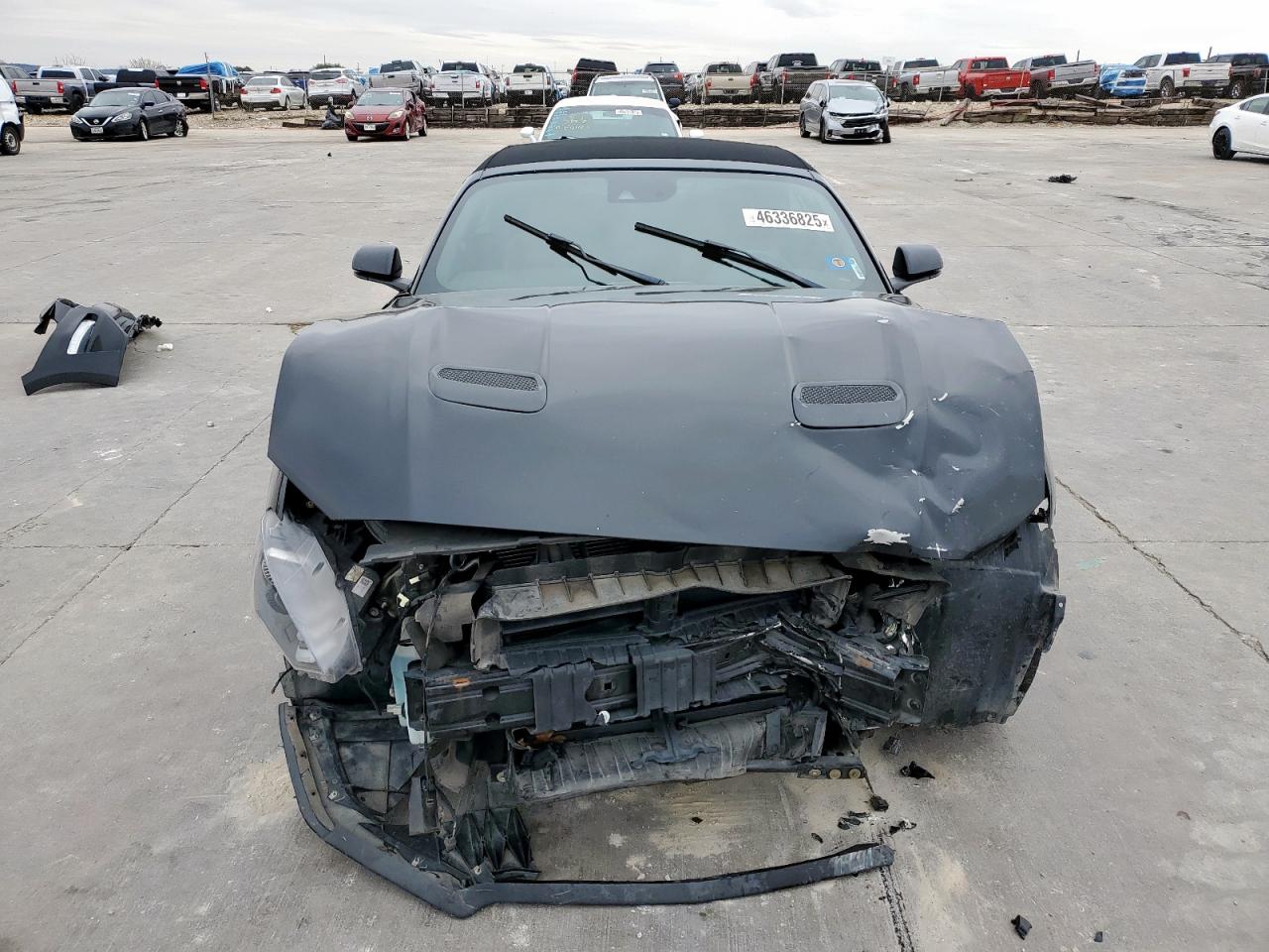 2019 Ford Mustang VIN 1FATP8UH1K5119632 Copart auction photo, front end damage thumbnail 5