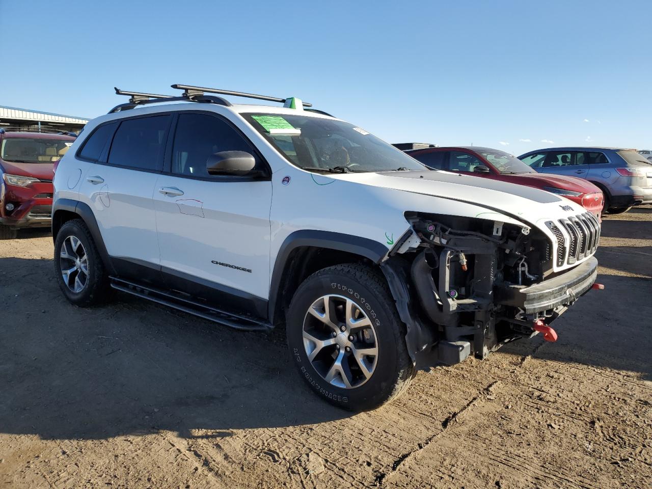 2017 Jeep Cherokee VIN 1C4PJMBS3HD214387 Copart auction photo, front end / minor dent/scratches damage thumbnail 4