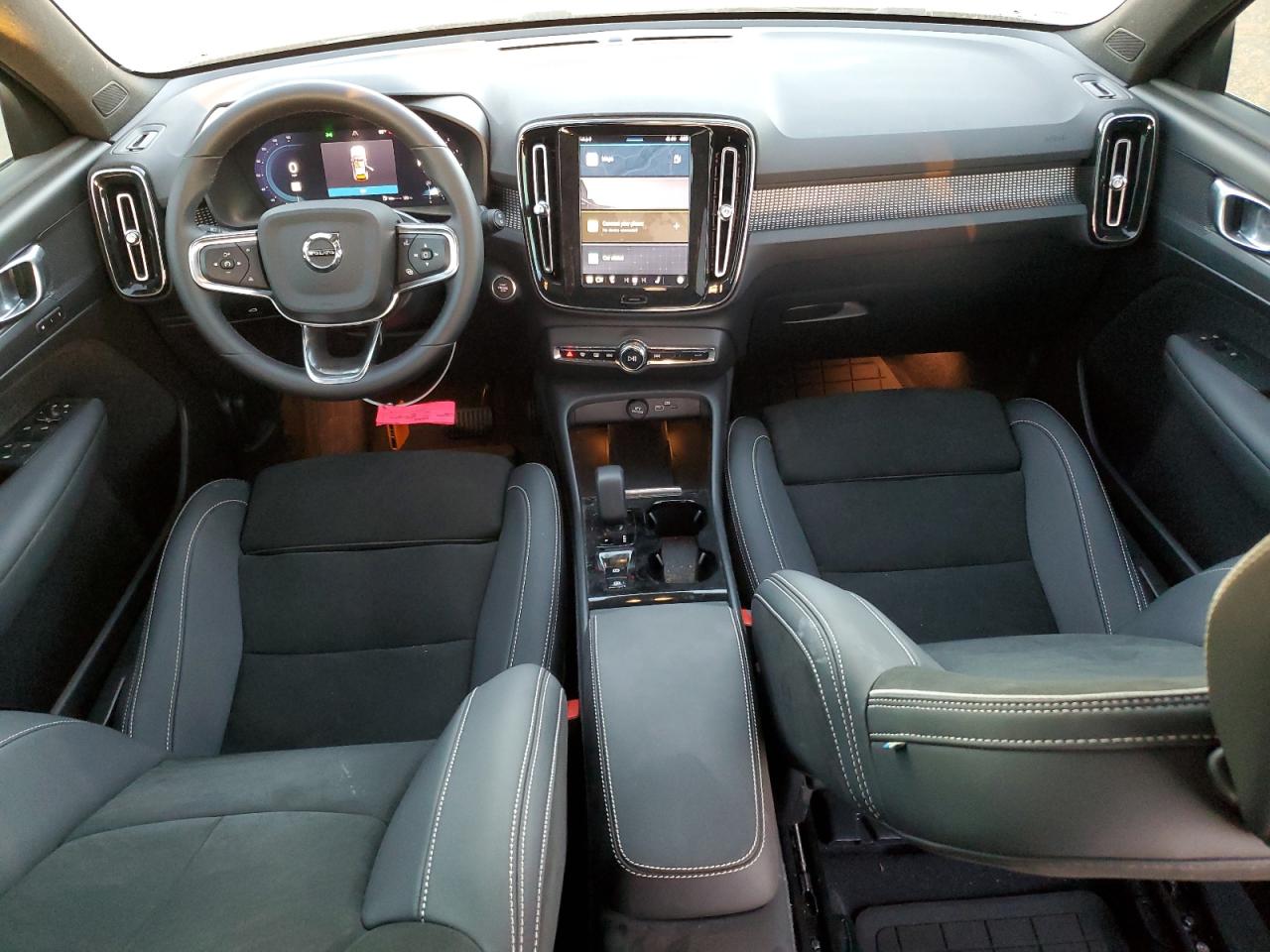 2023 Volvo XC40 VIN YV4L12UW4P2085974 Copart auction photo, rear end damage thumbnail 8