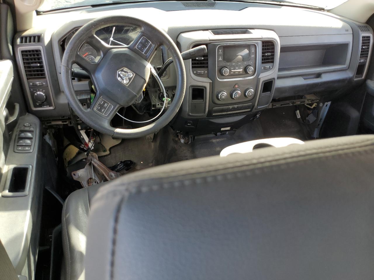 2017 RAM 2500 VIN 3C6UR4HJ3HG656932 Copart auction photo, mechanical damage thumbnail 8