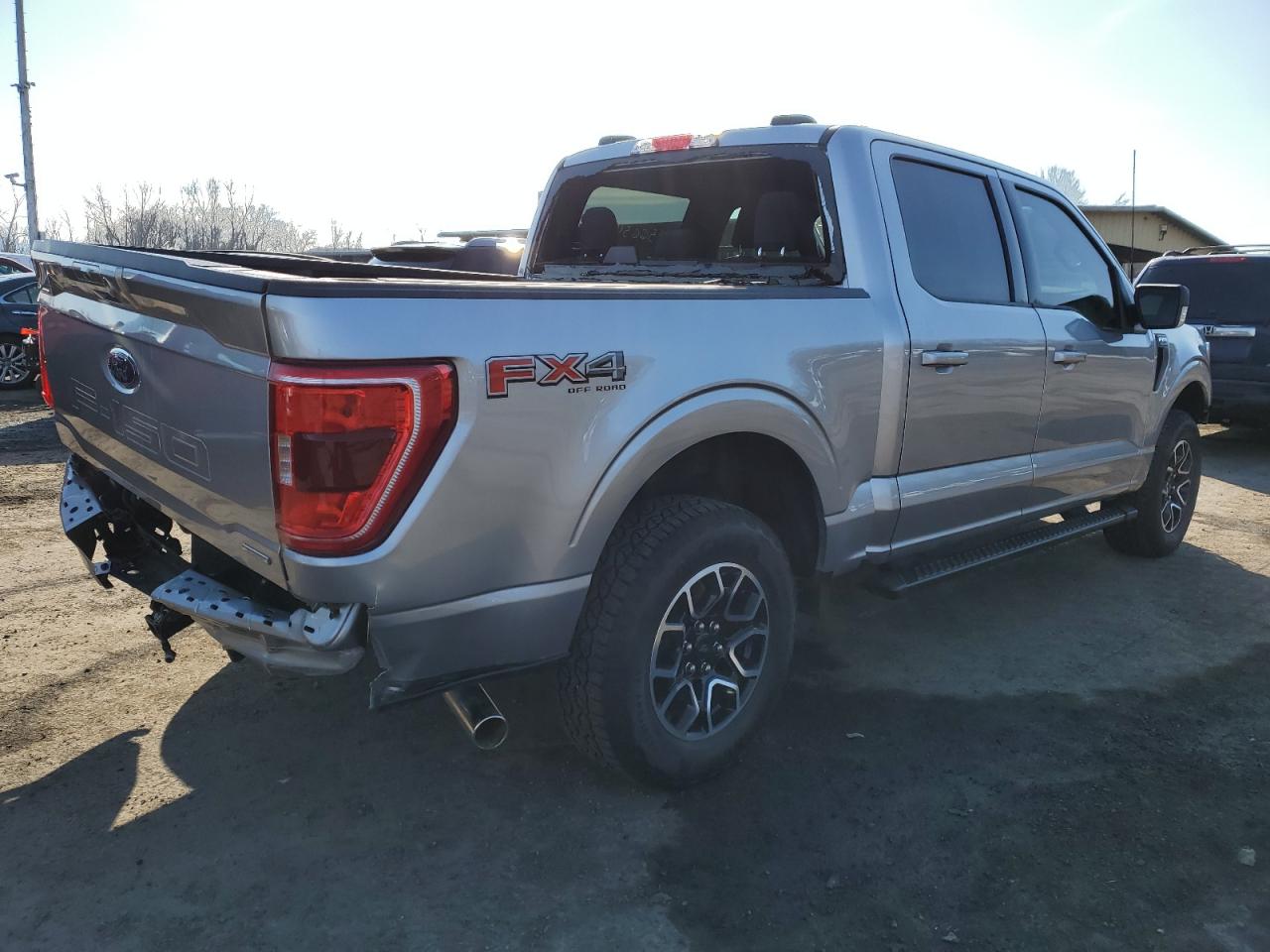 2022 Ford F-150 VIN 1FTEW1EP1NFC11275 Copart auction photo, rear end / minor dent/scratches damage thumbnail 3